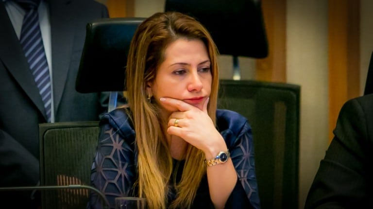 Processo de cassação de Sandra Faraj avança na Câmara Legislativa