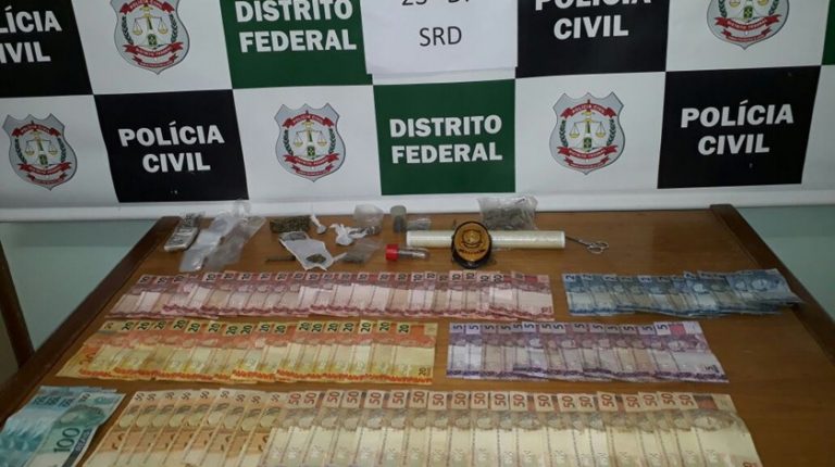 Traficante é preso no DF ao vender maconha pelo Facebook