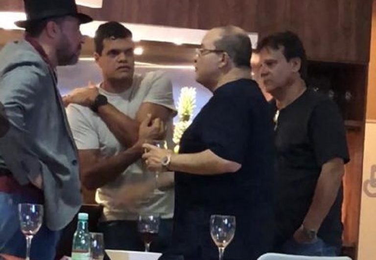 Luís Adams desmente história de que Ibaneis deu vexame em voo para Portugal