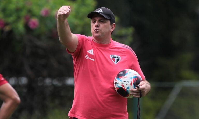 São Paulo ganha folga após empate sem gols com o Palmeiras no Allianz Parque