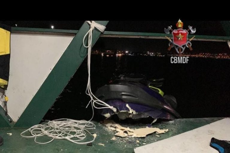 Vídeo: jet ski bate em flutuante e deixa mulher ferida no Lago Paranoá
