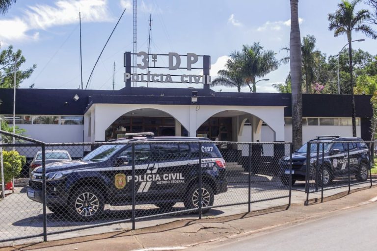 DF: condutor que atropelou 6 tinha CNH suspensa e passagem por tráfico