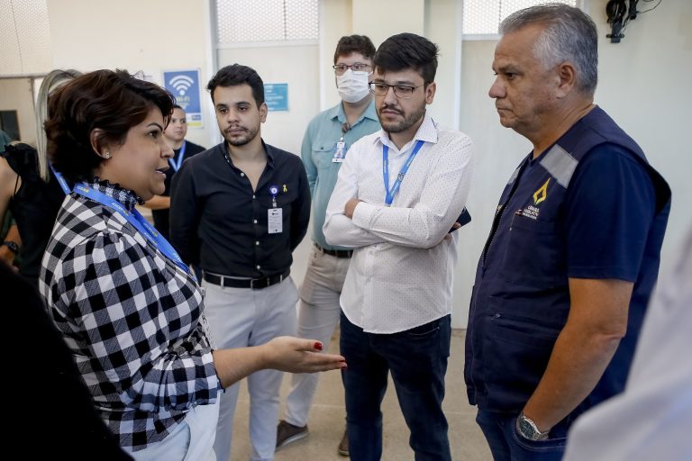 Parlamentar elogia atendimento no Hospital Regional de Santa Maria em visita de fiscalização