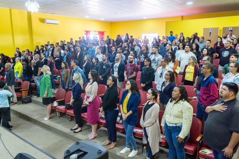 Servidores recebem capacitação sobre boas práticas em sala de aula