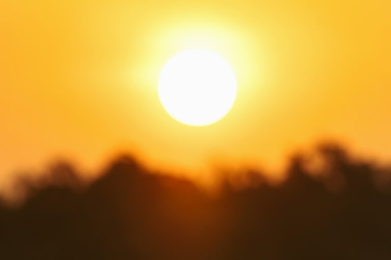 Saiba se onda de calor que atinge o país nesta semana vai afetar o DF