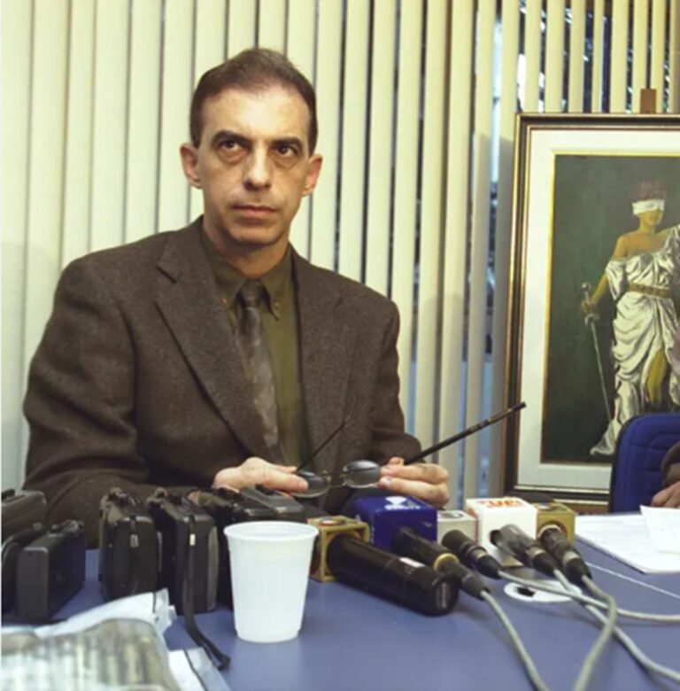 Delegados expulsos da Polícia Civil por corrupção são reintegrados