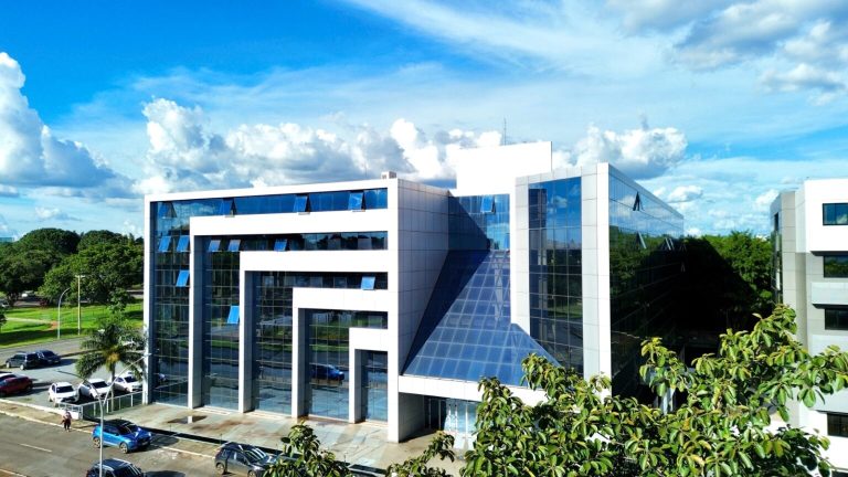 Empreendimento na Asa Sul integra medicina, ambientes corporativos e tecnologia em um conceito inédito na capital federal