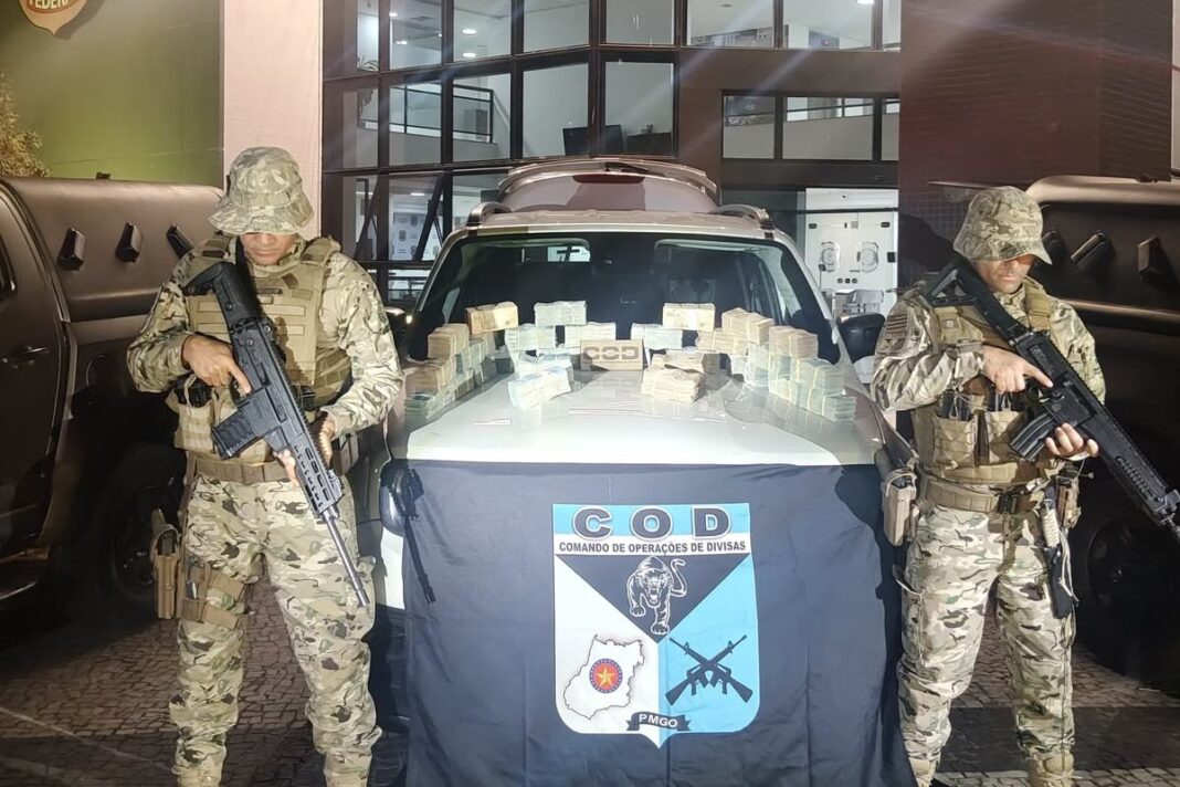 pmgo-intercepta-r$-1-milhao-em-dinheiro-vivo-sem-comprovacao-de-origem