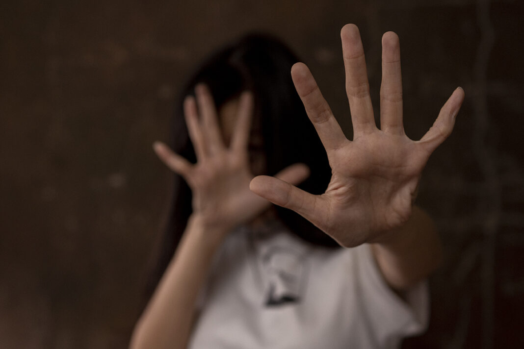 policia-prende-padrasto-da-avo-e-tio-por-estuprar-adolescente-de-12-anos