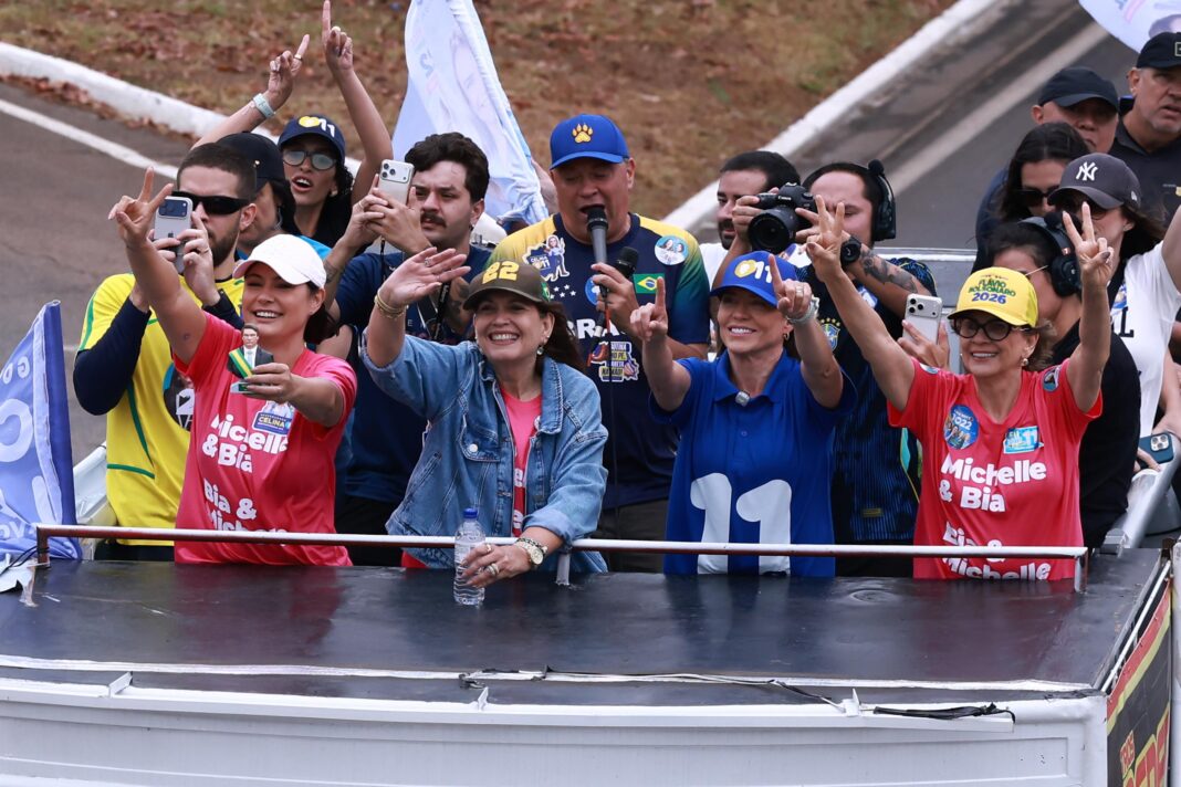 celina-comenta-pesquisas-recentes-durante-motociata:-“recebo-com-humildade”