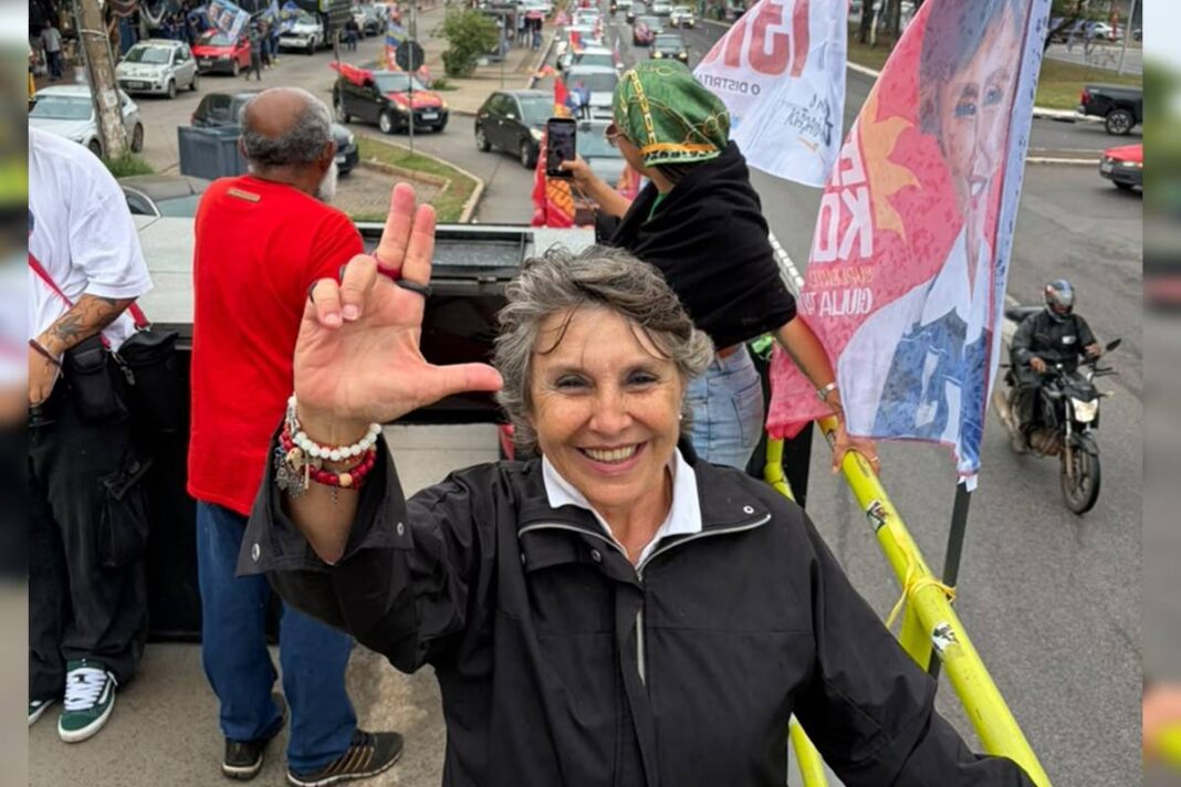 na-vespera-da-eleicao,-erika-kokay-diz-que-democracia-precisa-ser-defendida