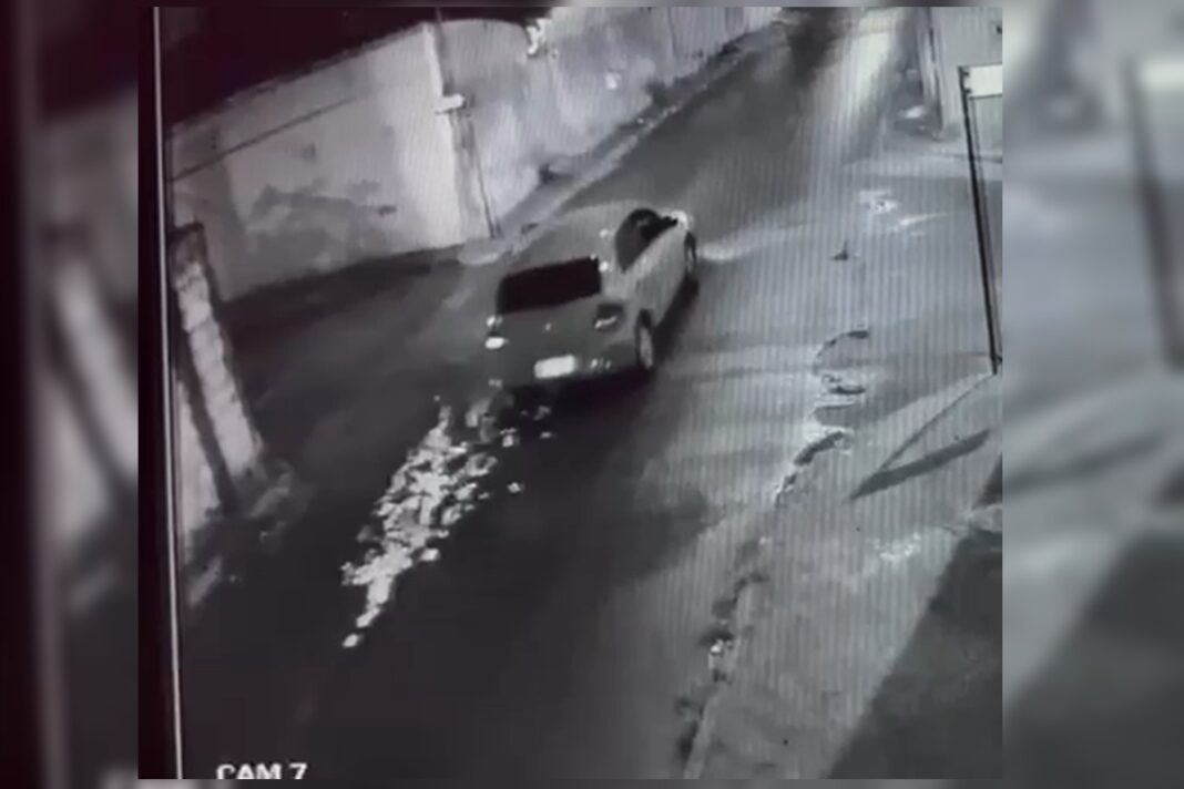 veiculos-sao-flagrados-despejando-santinhos-pelas-ruas-do-df