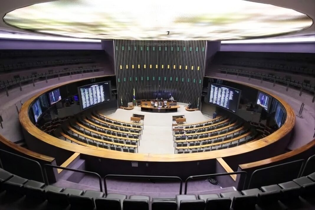 saiba-quem-sao-os-oito-deputados-federais-eleitos-no-distrito-federal