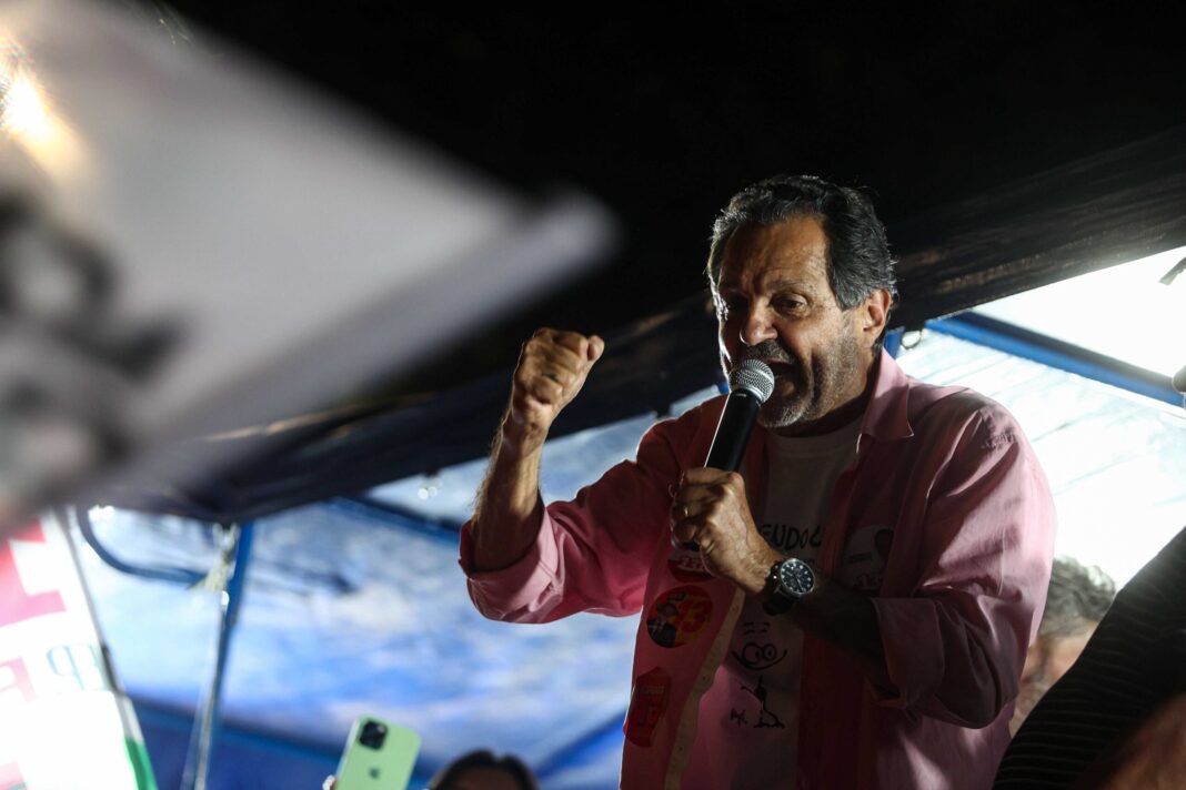 agnelo-volta-a-politica-12-anos-apos-deixar-o-buriti.-relembre-trajetoria