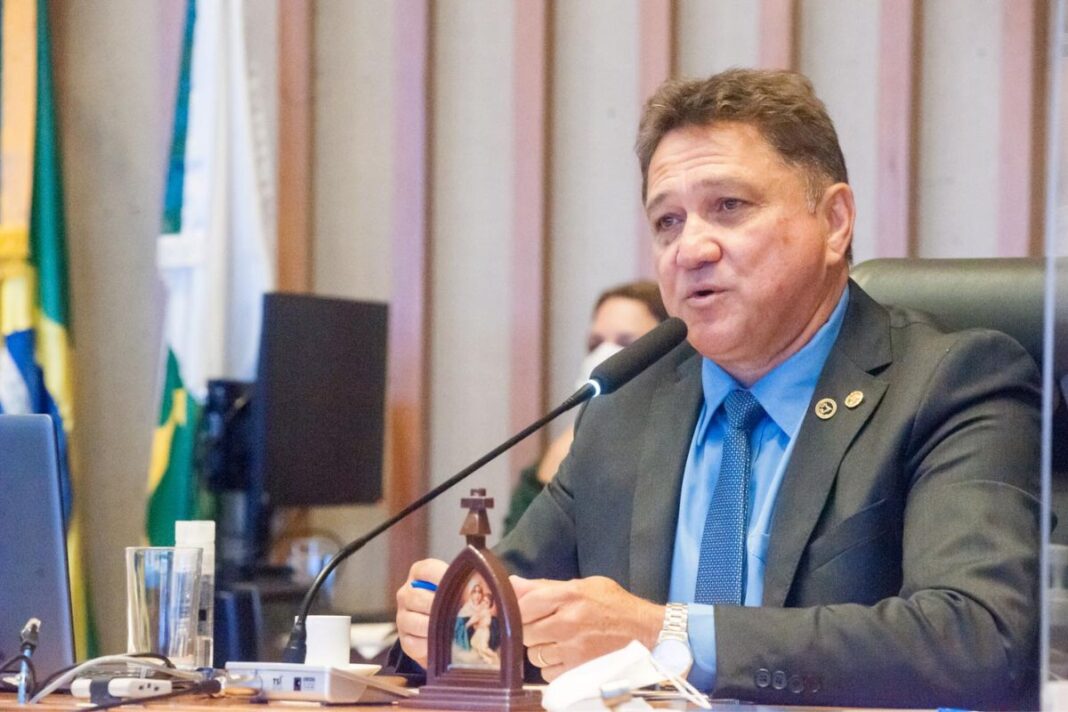 saiba-quem-e-joao-cardoso,-deputado-distrital-reeleito-no-df
