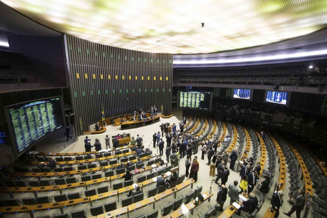 saiba-quem-sao-os-suplentes-dos-deputados-federais-eleitos-no-df