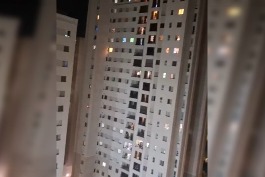 moradores-do-df-fazem-“panelaco”-durante-sabatina-de-flavio-bolsonaro-no-jn