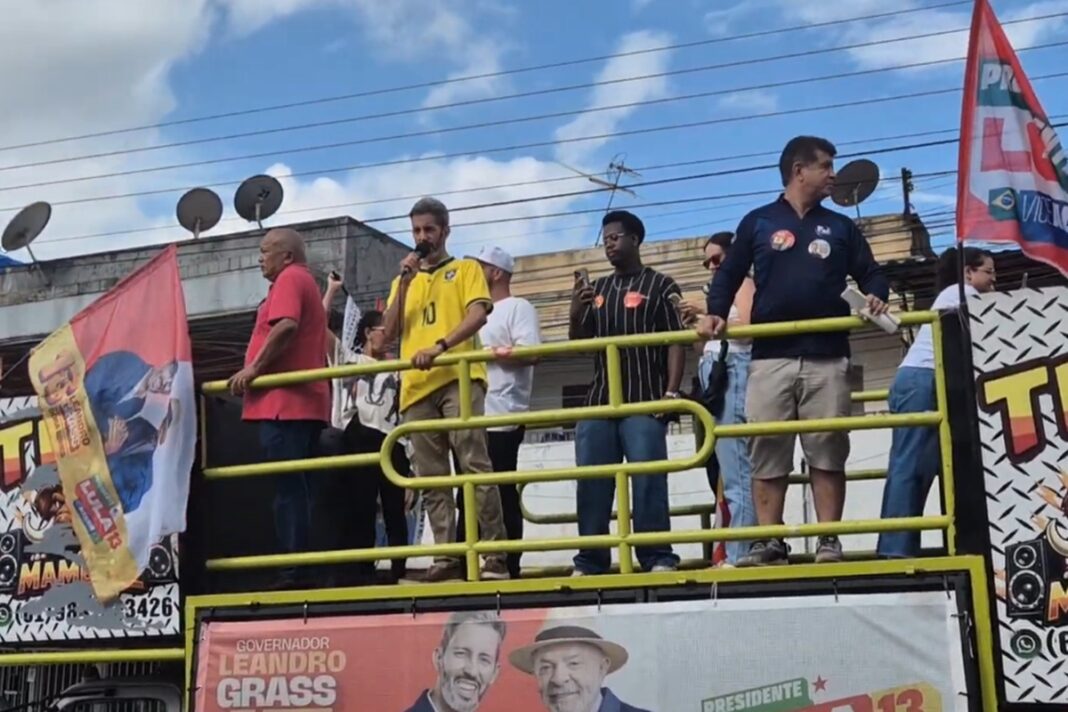 leandro-grass-diz-que-vai-nomear-todos-professores-aprovados-em-concurso