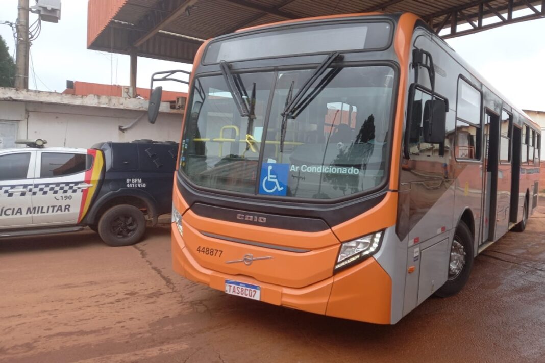 justica-impede-circulacao-de-90-onibus-da-marechal;-usuarios-sao-afetados