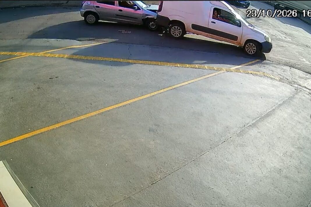 sogra-atropela-genro,-persegue-carro-com-filha-dentro-e-provoca-capotamento